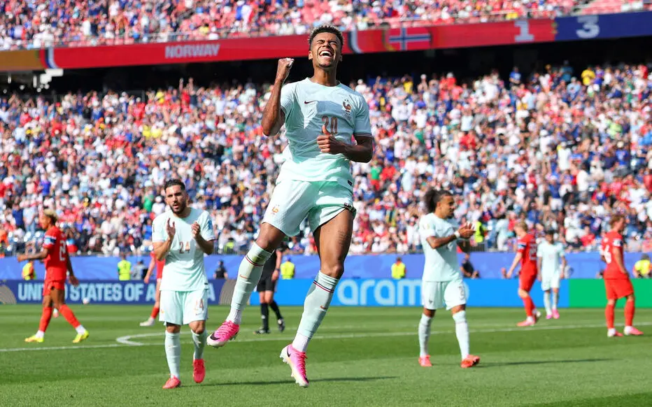 صعود بی‌صدا با جواهر نفوذی پاریس