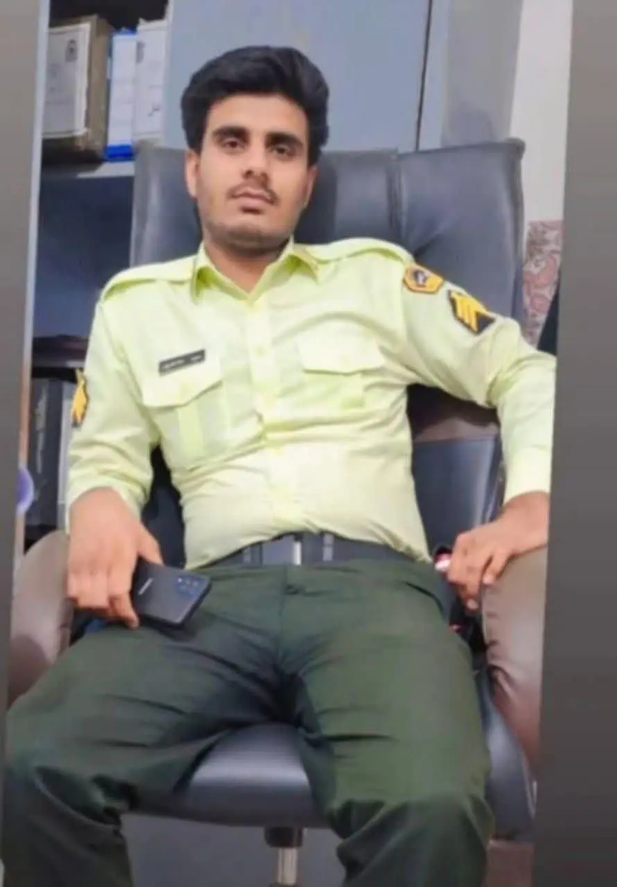 تصاویری از شهید هادی پور که در درگیری با گروهک جیش الظلم به شهادت رسید