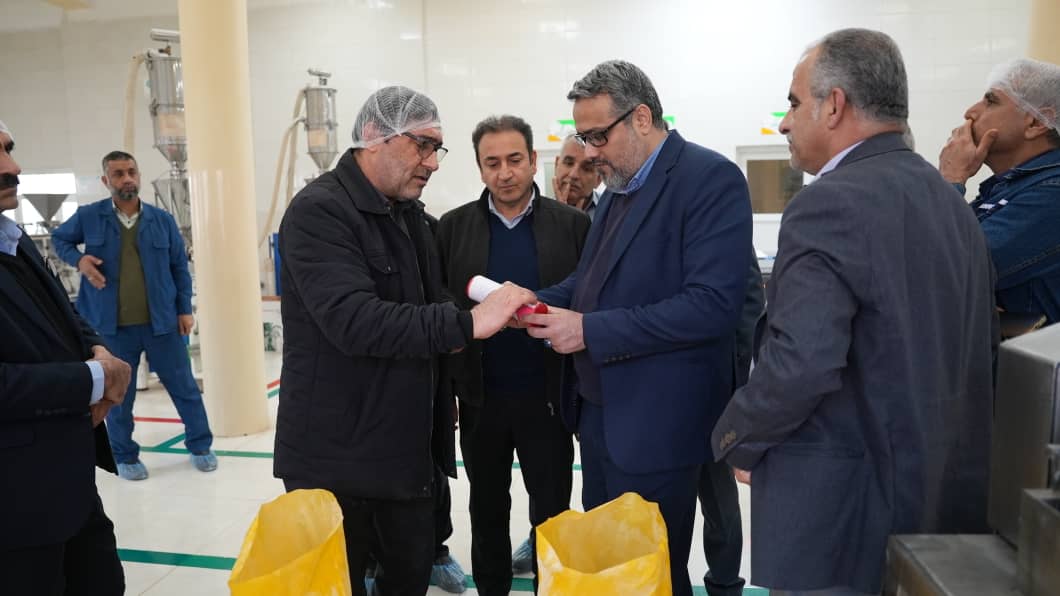 رفاه و معیشت کارگران نیشکر اولویت اصلی است