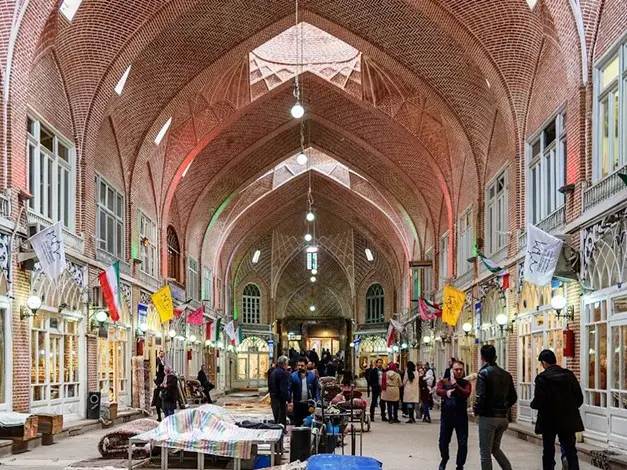 اقامت اقتصادی در تبریز در تابستان