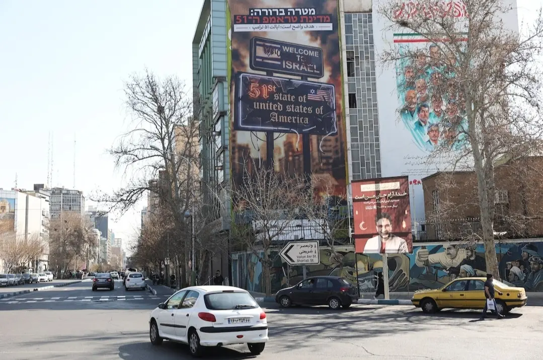شیطان بزرگ آرزوی تصاحب ایران را به گور میبرد+ بنرها