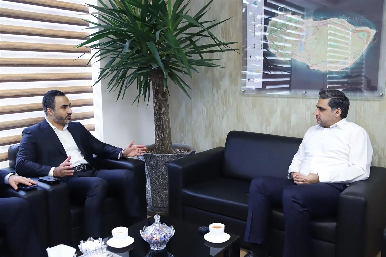 بررسی همکاریهای مشترک شرکت مهندسی و ساختمانی صبانفت و منطقه آزاد کیش