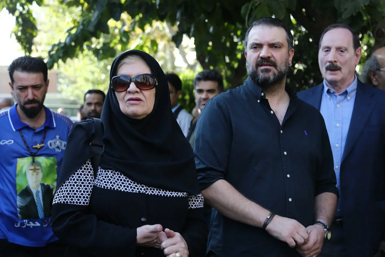 مراسم تشییع پیکر مرحوم اکبر کارگرجم(عکس)