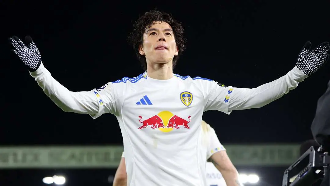 احتمال انتقال جنجالی ستاره لیدز به منچستریونایتد