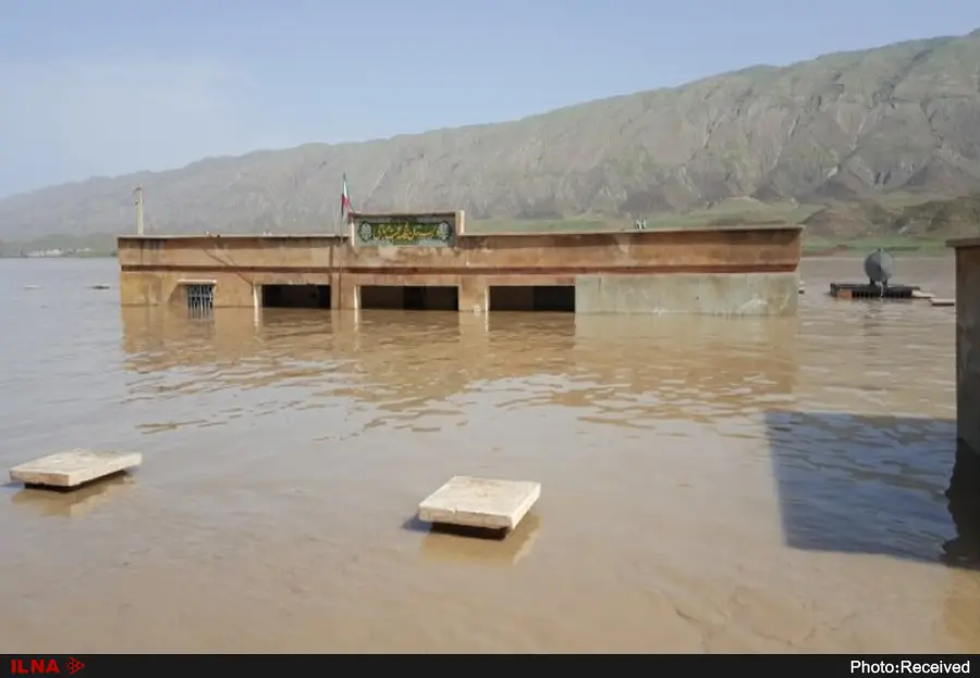 بازماندن ۷۳۰ هزار دانش‌آموز سیل‌زده از تحصیل طی دو هفته/ کسری جمعیت دانش‌آموزان در کلاس‌های درس