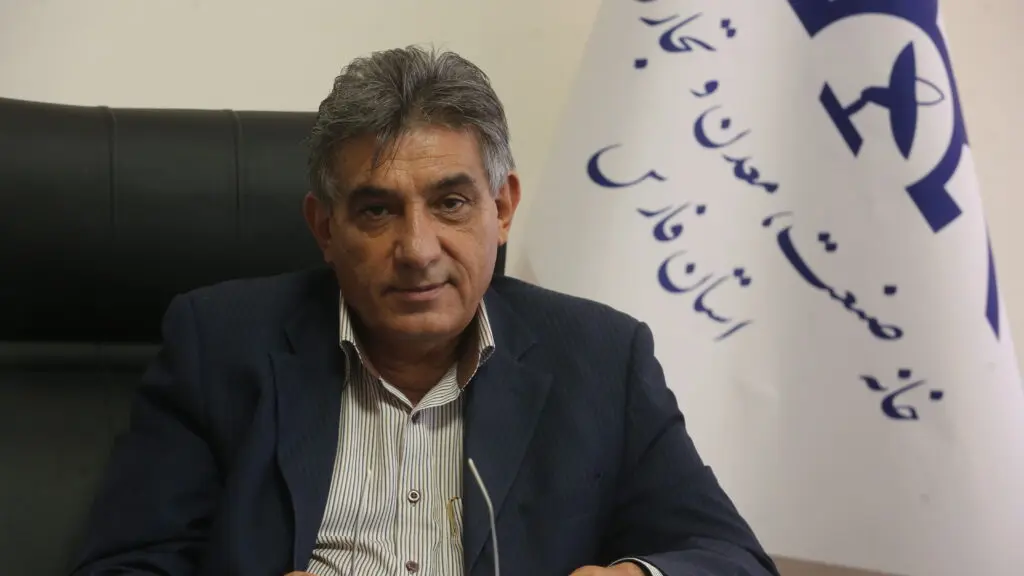 بوروکراسی، نفس تولید را گرفته است/ رئیس خانه صنعت فارس: قوانین قدیمی، اقتصاد را دچار بیماری مزمن کرده است
