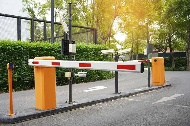 چطور گیت کنترل تردد خودرو مناسب محیط خود را پیدا کنیم؟