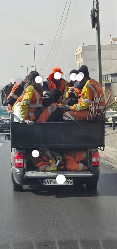 آیا حمل و نقل کارگران با نیسان وانت قانونیست؟