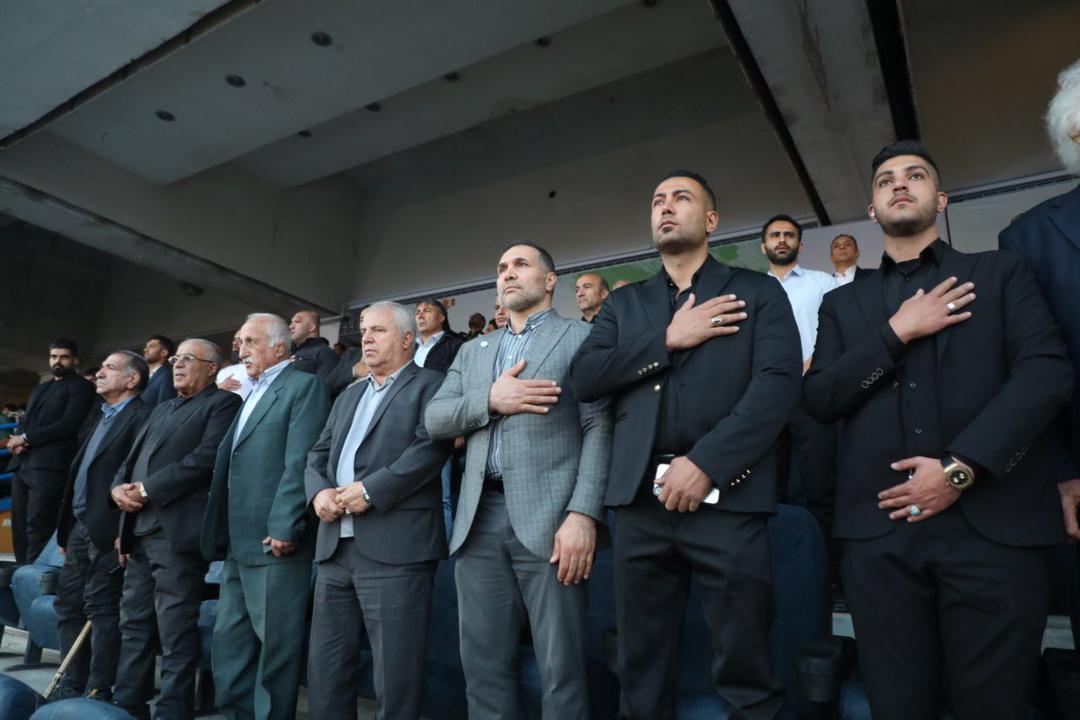 زاکانی: امیدواریم قهرمان شهر را در اوج ببینیم