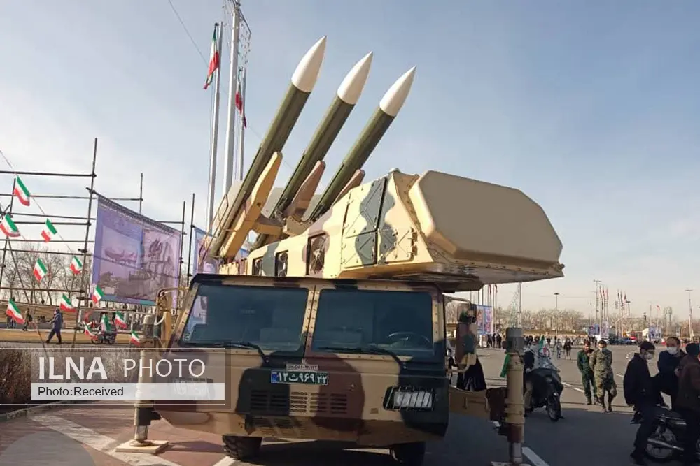 راهپیمایی نمادین سالگرد پیروزی انقلاب اسلامی برگزار شد+فیلم و عکس