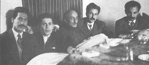 جزئیاتی از پیشینهٔ خانهٔ نیما از زبان پسرش/ آیندهٔ خانه نیما بستگی به تصمیم دولت و مردم ایران دارد