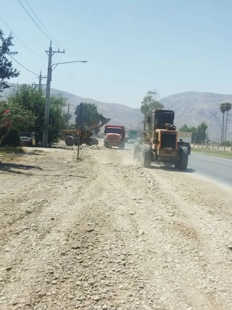 راه کارخانه قند رستم هموار شد/ اجرای عملیات بهسازی برای تردد ایمنتر