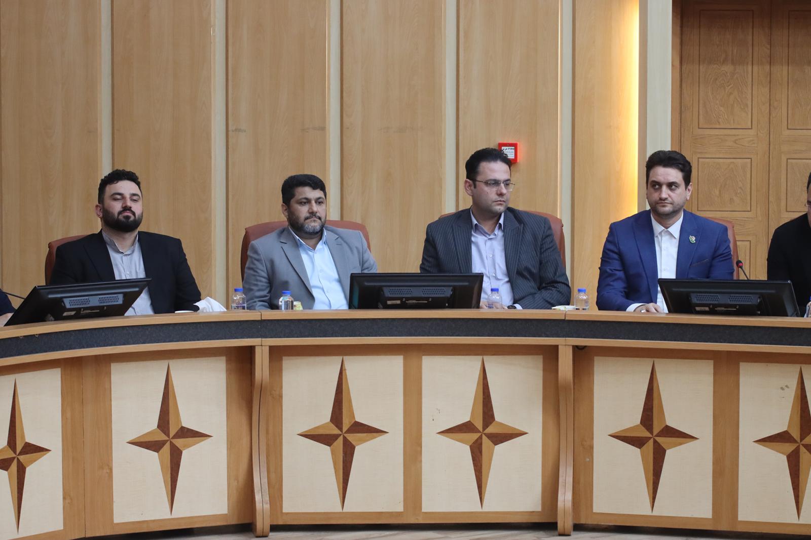 بحران پسماند و فاضلاب، مسئله‌ای فرا استانی گیلان است/  روابط‌عمومی‌ها باید تهدیدها را به فرصت تبدیل کنند