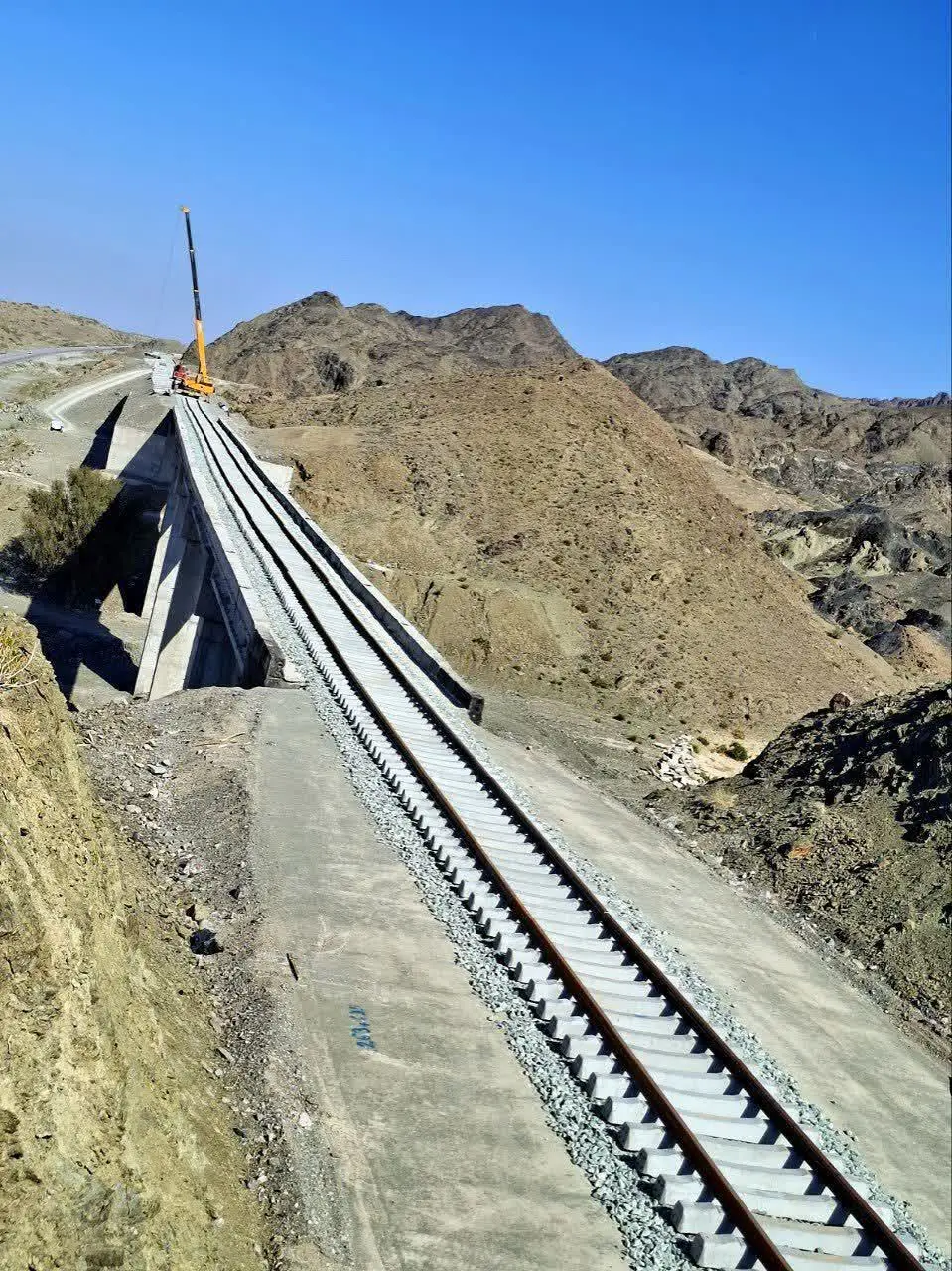 صرفه‌جویی ۵۲ میلیون دلاری با ریل ملی در پروژه چابهار–زاهدان/ رکوردشکنی ریل‌گذاری کشور با تکیه بر تولید داخلی