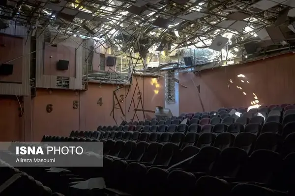 تصاویر دیده‌نشده از حمله به سینما شکوفه تهران+ عکس