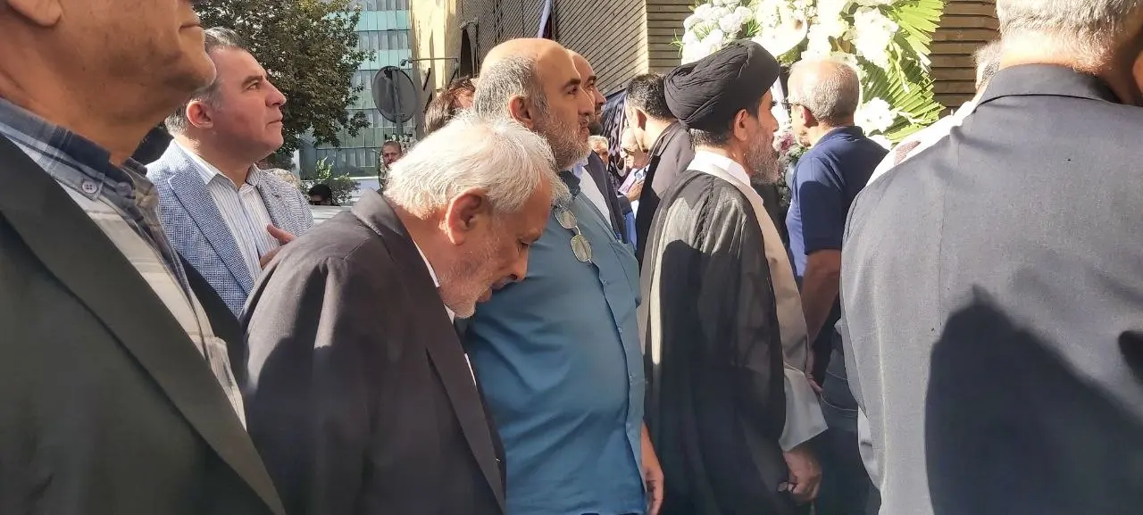 حضور پزشکیان و جمعی از چهرههای سیاسی در مراسم ختم احمد ناطق نوری + تصاویر