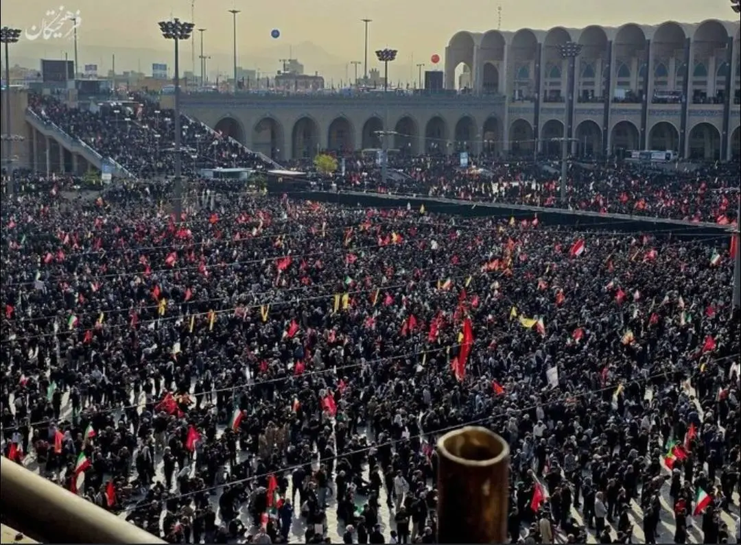 چشم جهان به تهران/ اهمیت پوشش بین‌المللی مراسم تشییع  رهبر شهید+چندین عکس