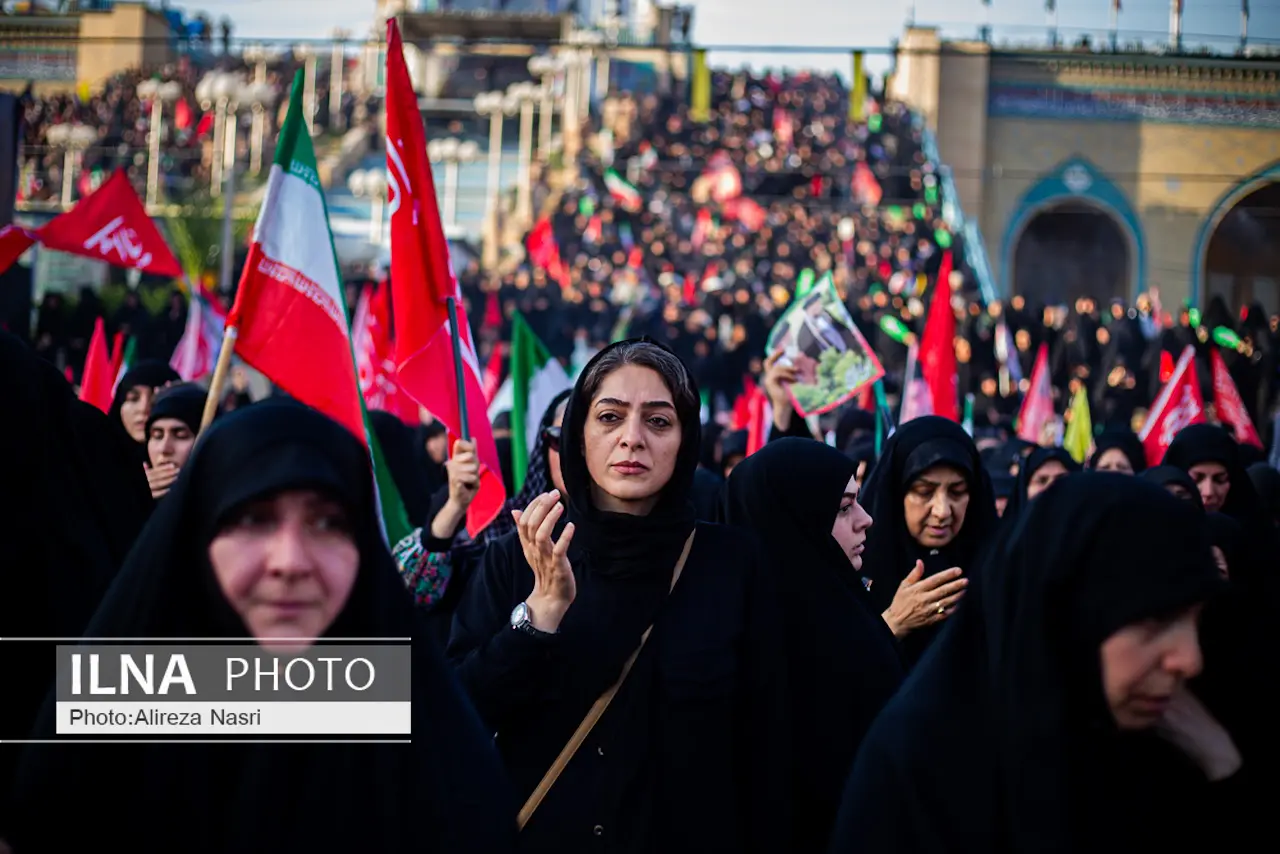گزارش ایلنا از دومین روز از مراسم وداع با رهبر شهید/ اقامه نماز بر پیکر مطهر شهدا/ حضور فرزندان رهبر شهید در مراسم امروز