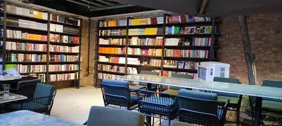 چرا چاپ کتاب در تهران میتواند سرنوشت نویسندگی شما را تغییر دهد؟