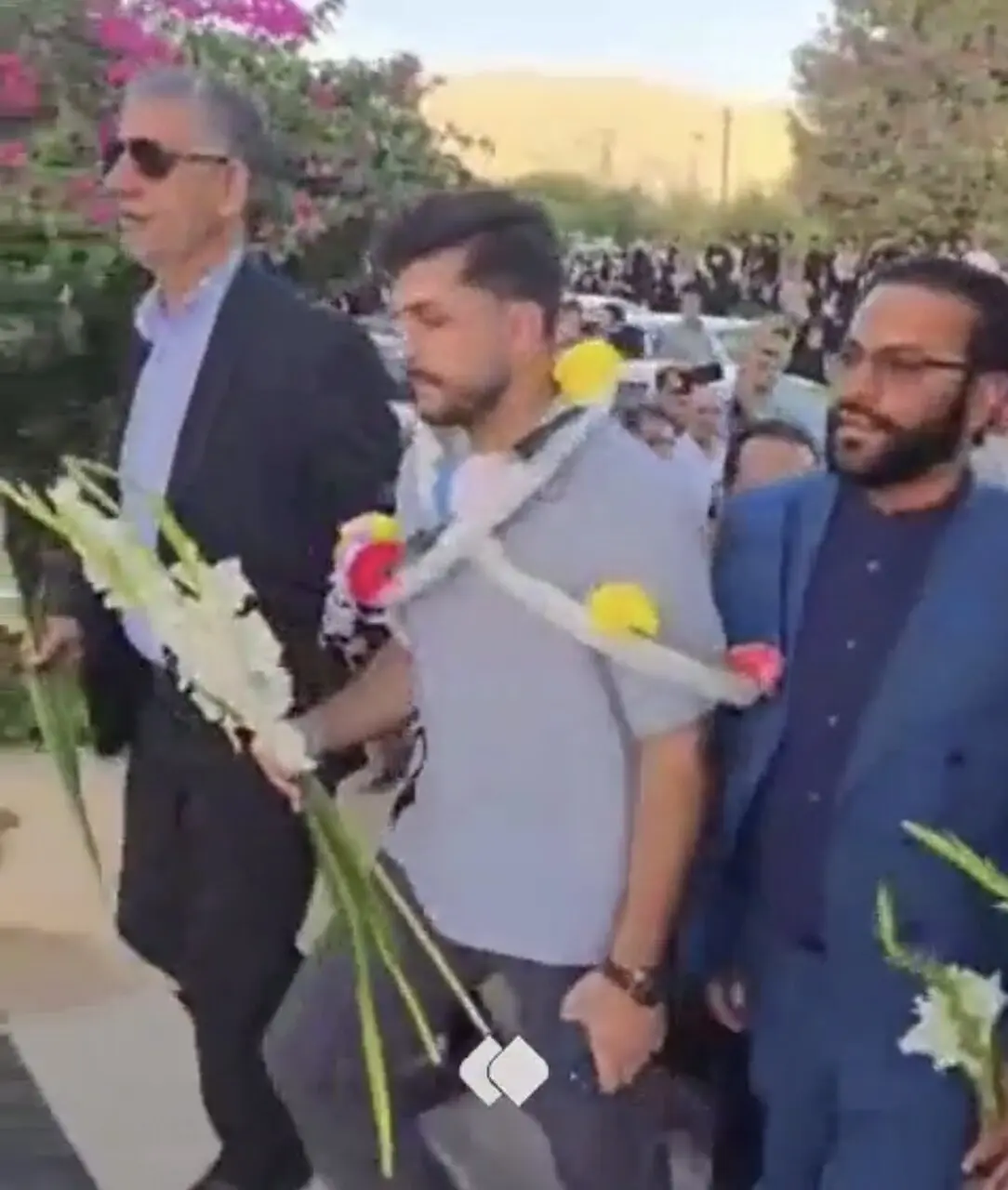 بازگشت سه جوان ارتشیِ ناو لاوان به کشور، بعد از ۶ ماه+ تصاویر