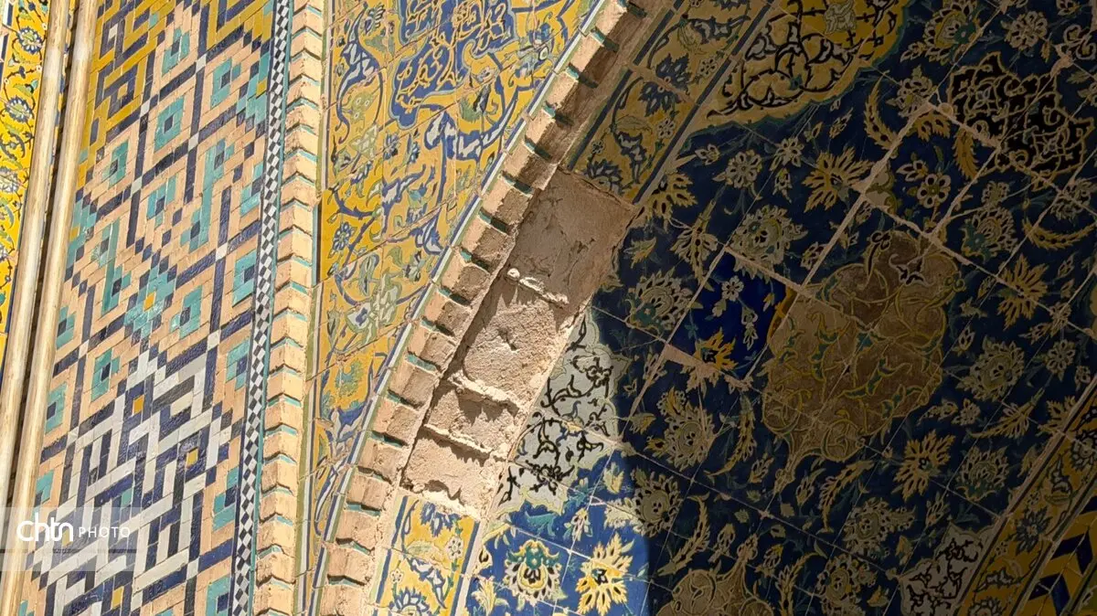 تصاویر تازه از زخم جنگ بر پیکر میراث جهانی؛ آسیب بمباران آمریکایی–صهیونی به مسجد جامع عباسی اصفهان