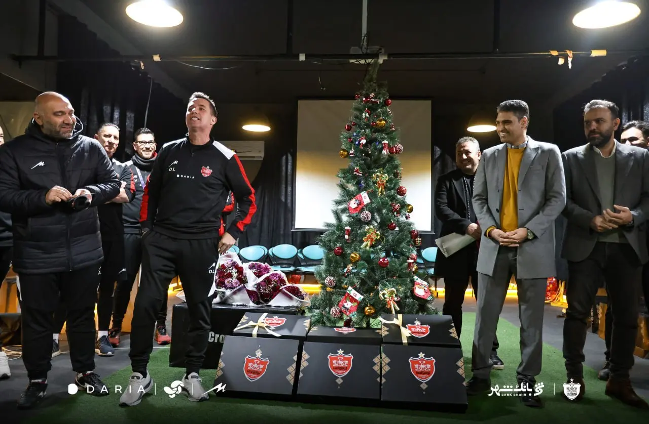 تبریک باشگاه پرسپولیس به مربیان و بازیکنان مسیحی به مناسبت کریسمس