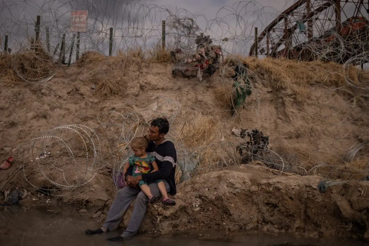 جنگ، سیل و مهاجرت در صدر اخبار جهان+عکس
