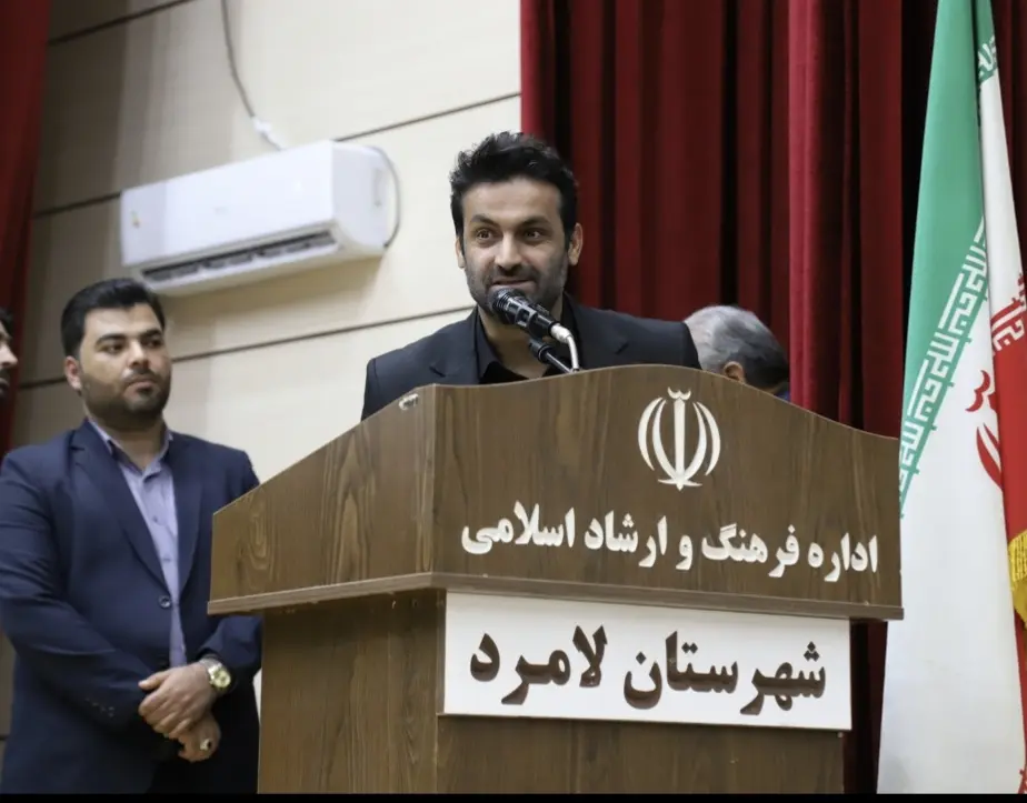 رونمایی از پوستر سوگواره تعزیه ملی «عاشورائیان» لامرد و کتاب  «هلما سادات راز مقاومت»