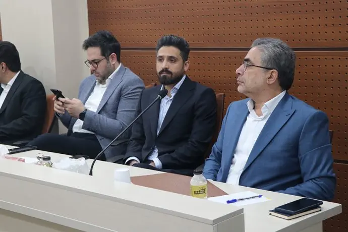 جلسه آموزشی با محوریت بازآفرینی سازمان در عصر هوش مصنوعی