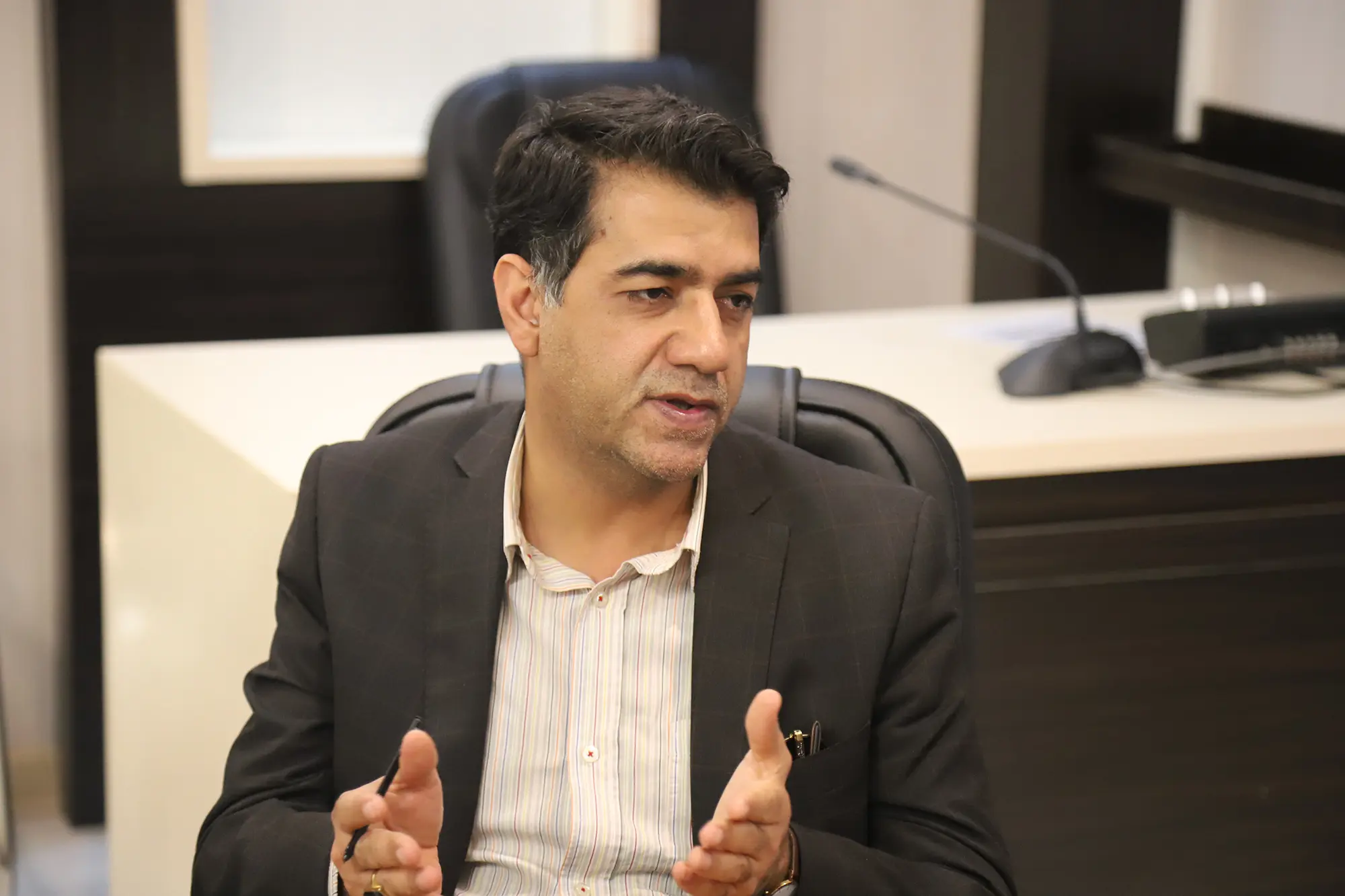 ناوگان حمل و نقل لامرد پاسخگوی نیازهای کارخانه آلومینیوم جنوب است