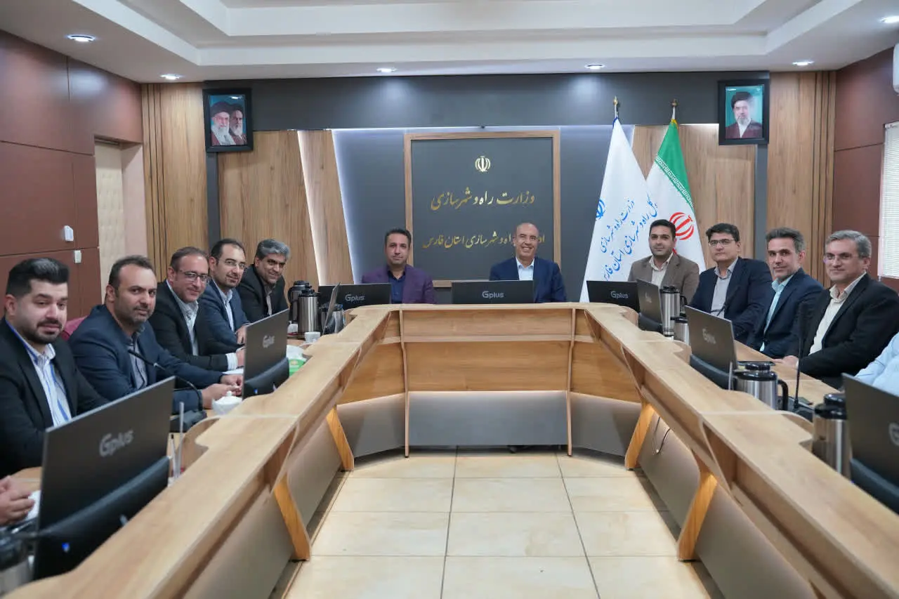 ۷۲۰ کیلومتر بزرگراه در فارس در دست اجراست/ کمبود نیروی انسانی متخصص چالش‌ دستگاه‌های اجرایی