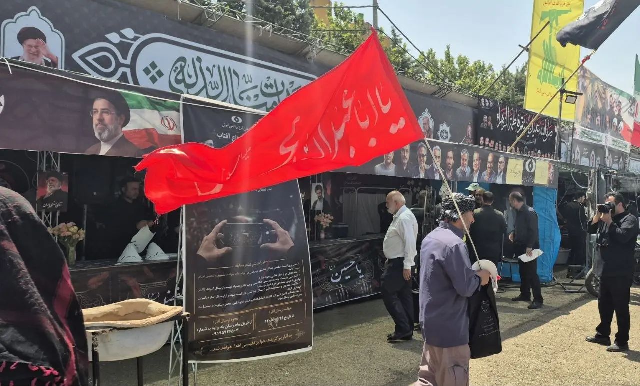 برگزاری مراسم وداع با رهبر شهید انقلاب در مصلای تهران