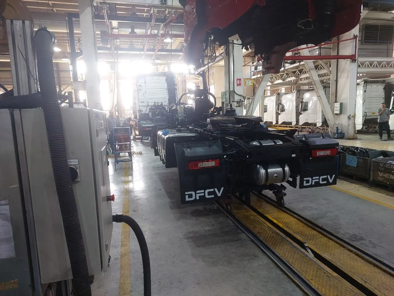 افتتاح خط تولید کشنده جدید GX560 سایپادیزل با حضور مدیران ارشد سایپا