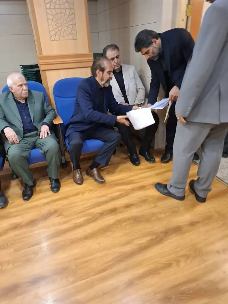 مراسم ترحیم والده رئیس سابق اتحادیه پوشاک برگزار شد
