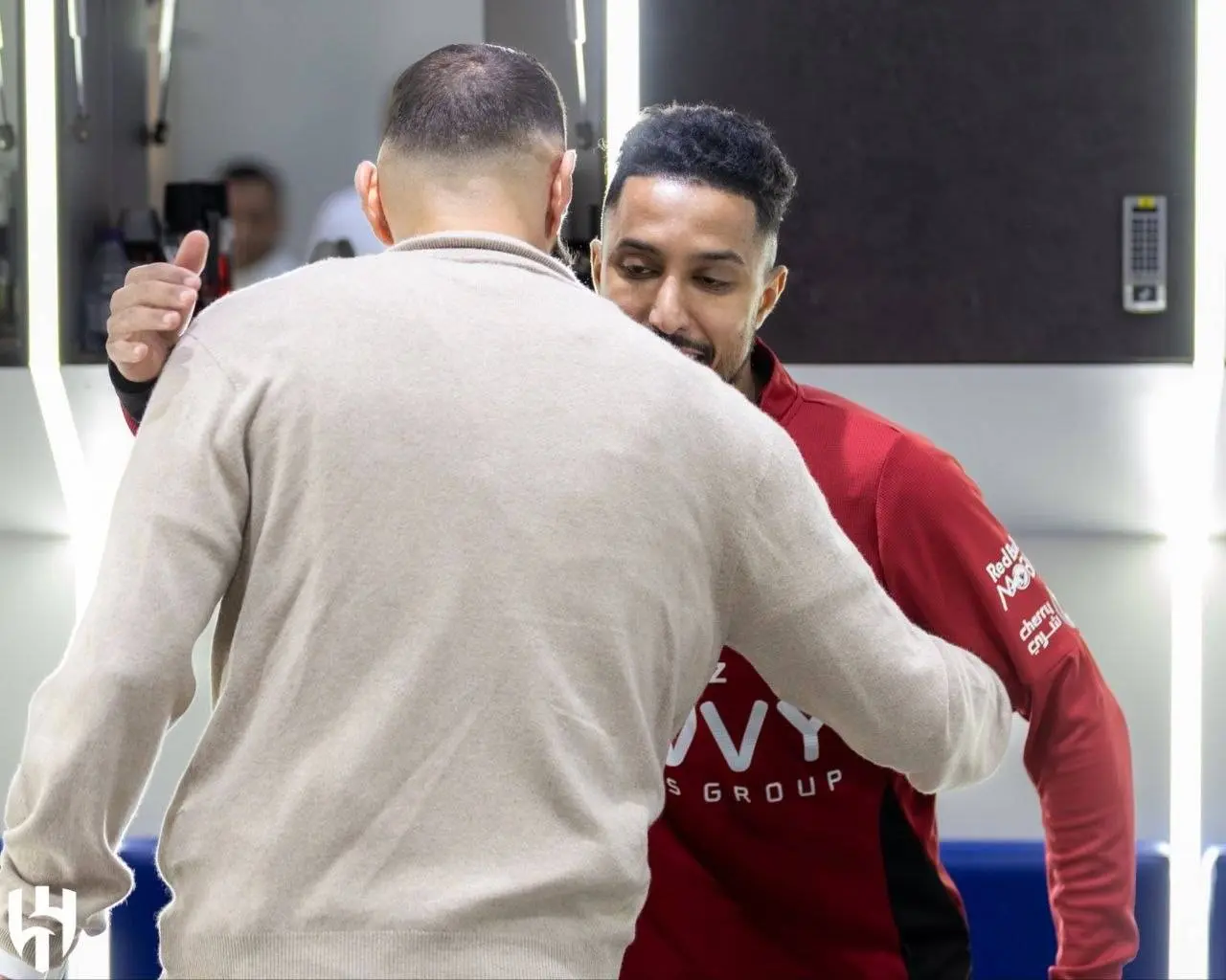 اولین حضور کریم بنزما در باشگاه الهلال عربستان (عکس)