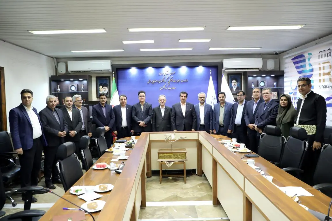 تفاهمنامه همکاری بانک رفاه کارگران و معاونت گردشگری وزارت میراث فرهنگی، گردشگری و صنایعدستی امضاء شد