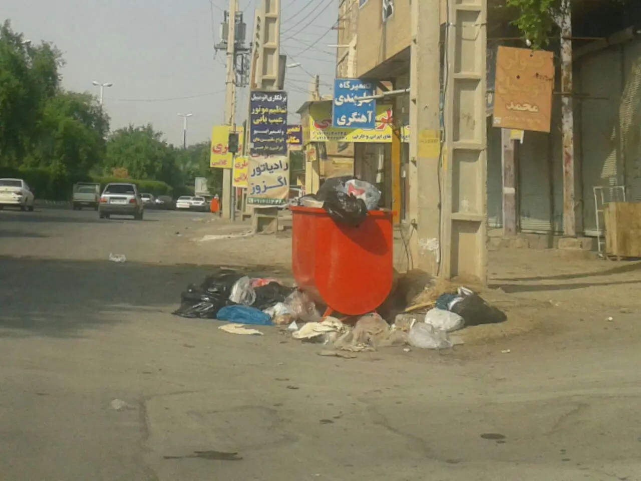 آغاز سومین روز از تجمع کارگران شهرداری شوشتر