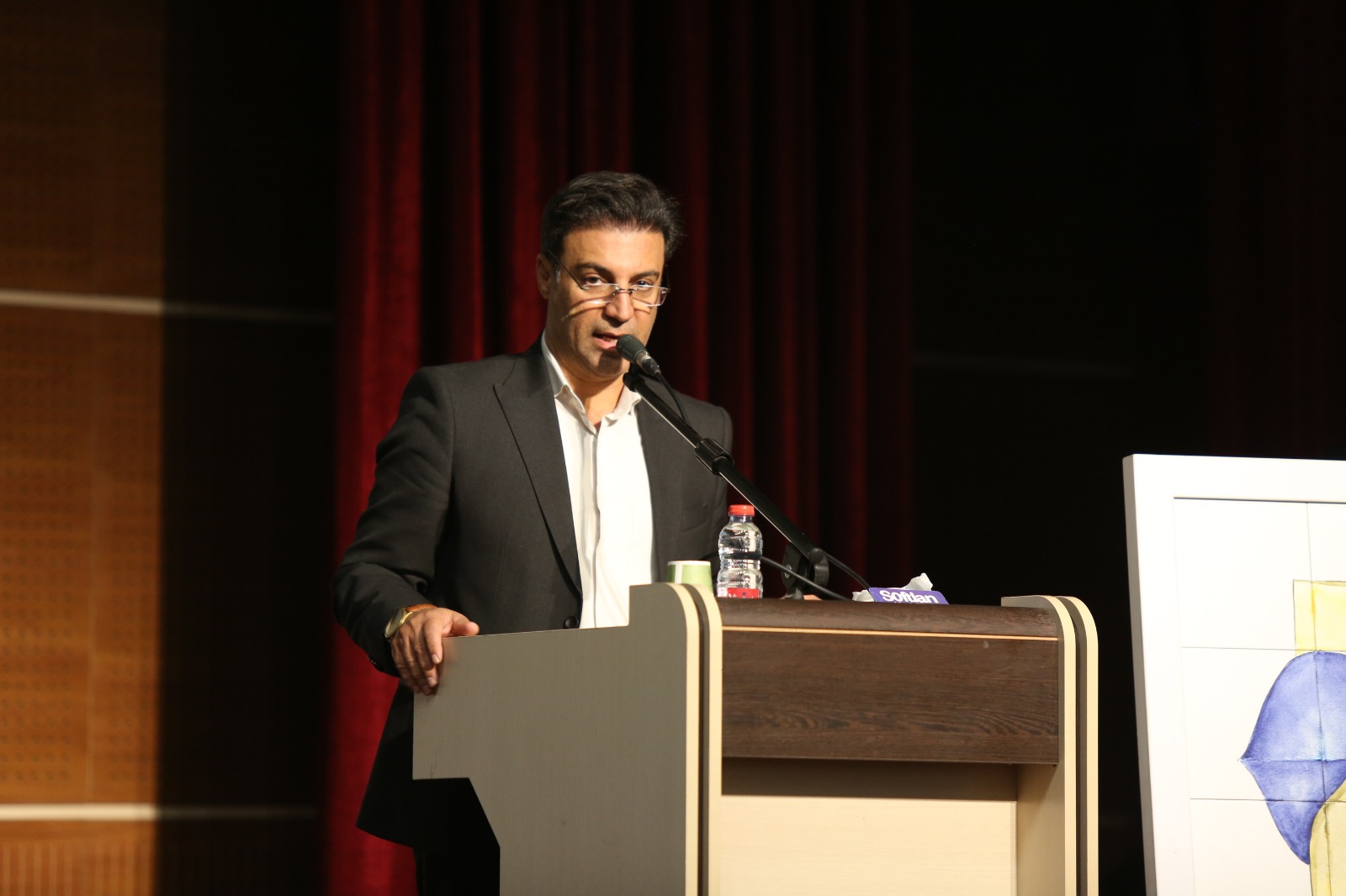 جشنواره ریحانه‌النبی پیوند فرهنگ و معارف اسلامی است/جایگاه زن در اسلام نشانه تکامل جامعه است