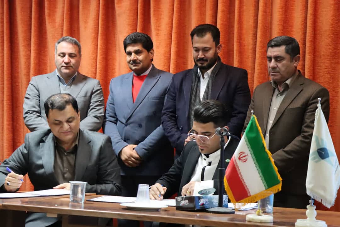 چراغ سرمایه‌گذاری بر تولید و گردشگری در سپیدان روشن شد/ارسال ۱۰۷ طرح سرمایه‌گذاری به همایش