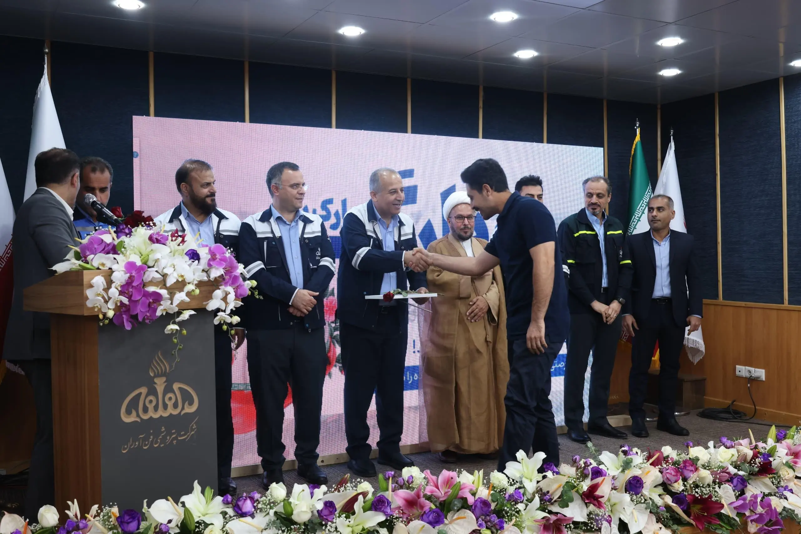 گرامیداشت روز جهانی کارگر در شرکت پتروشیمی فن‌آوران