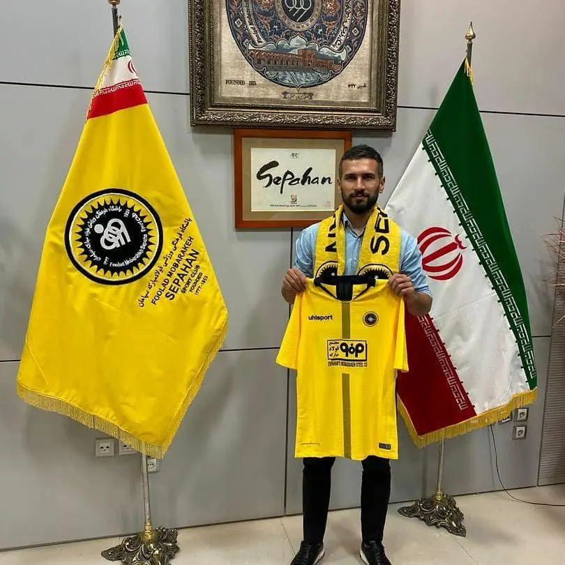 لحظه به لحظه با اخبار و حواشی نقل و انتقالات لیگ برتر