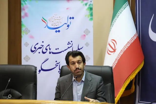 سهم فارس از شرکت های دانش بنیان قابل قبول نیست/ شرکت‌های خودروساز اجازه فعالیت به دانش‌بنیان‌ها نمی‌دهند