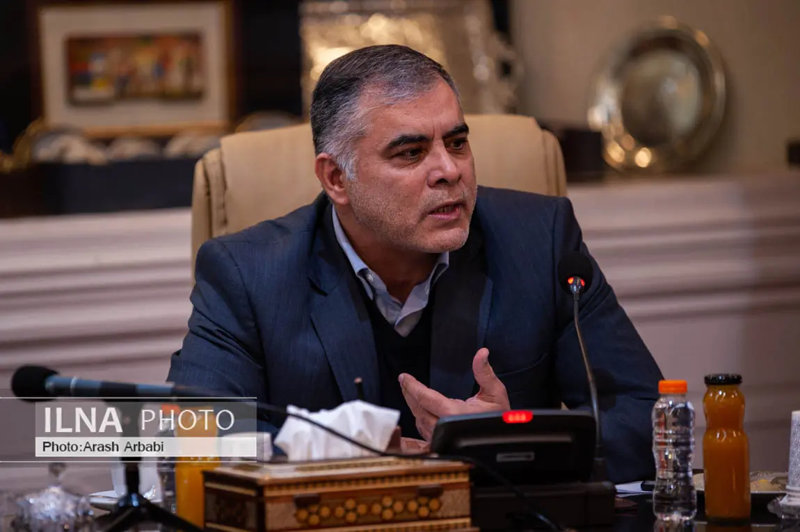 همت در هزینه، ذلت در نتیجه
