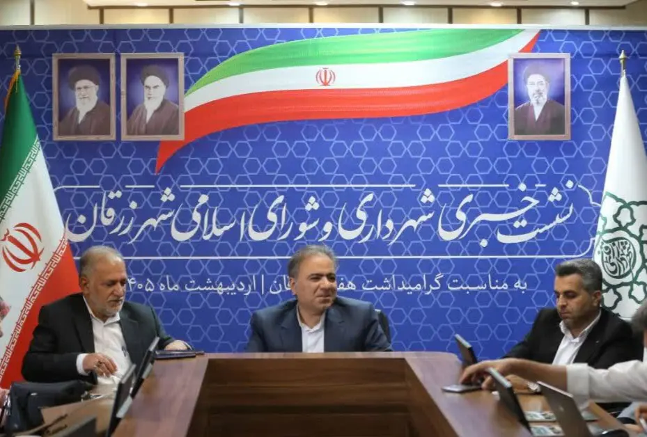 درآمد شهرداری از ۶۰ به ۳۲۰ میلیارد تومان رسید/ پروژههای نیمهتمام زرقان تعیین تکلیف شدند
