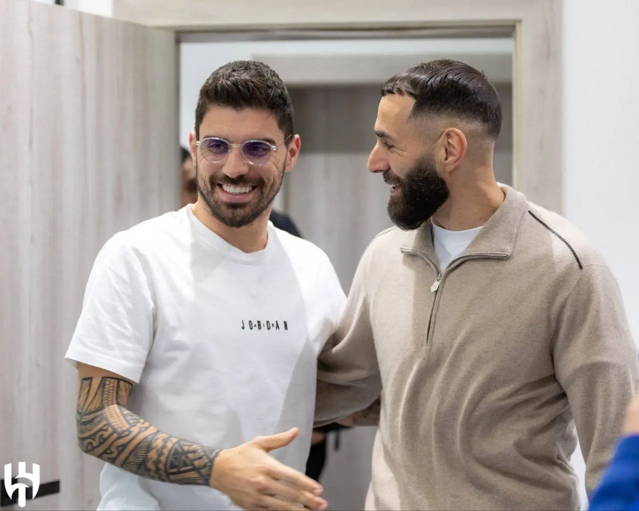 اولین حضور کریم بنزما در باشگاه الهلال عربستان (عکس)