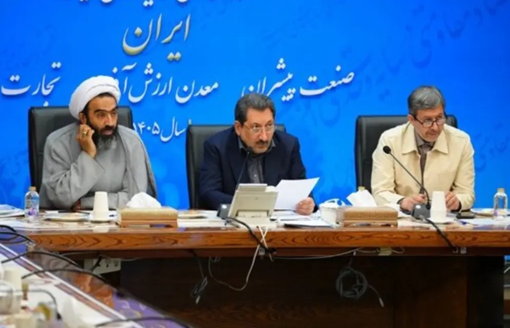 بازسازی جهادی فولاد مبارکه با جدیت ادامه دارد