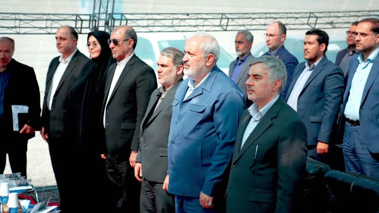 آغاز عملیات اجرایی بزرگ‌ترین نیروگاه خورشیدی شرق کشور با سرمایه‌گذاری گروه صنعتی گلرنگ