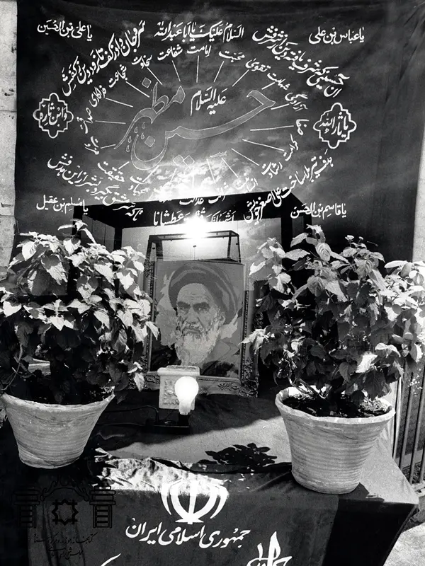 تصاویر کمتر دیده شده از مراسم تشییع امام خمینی (ره) 