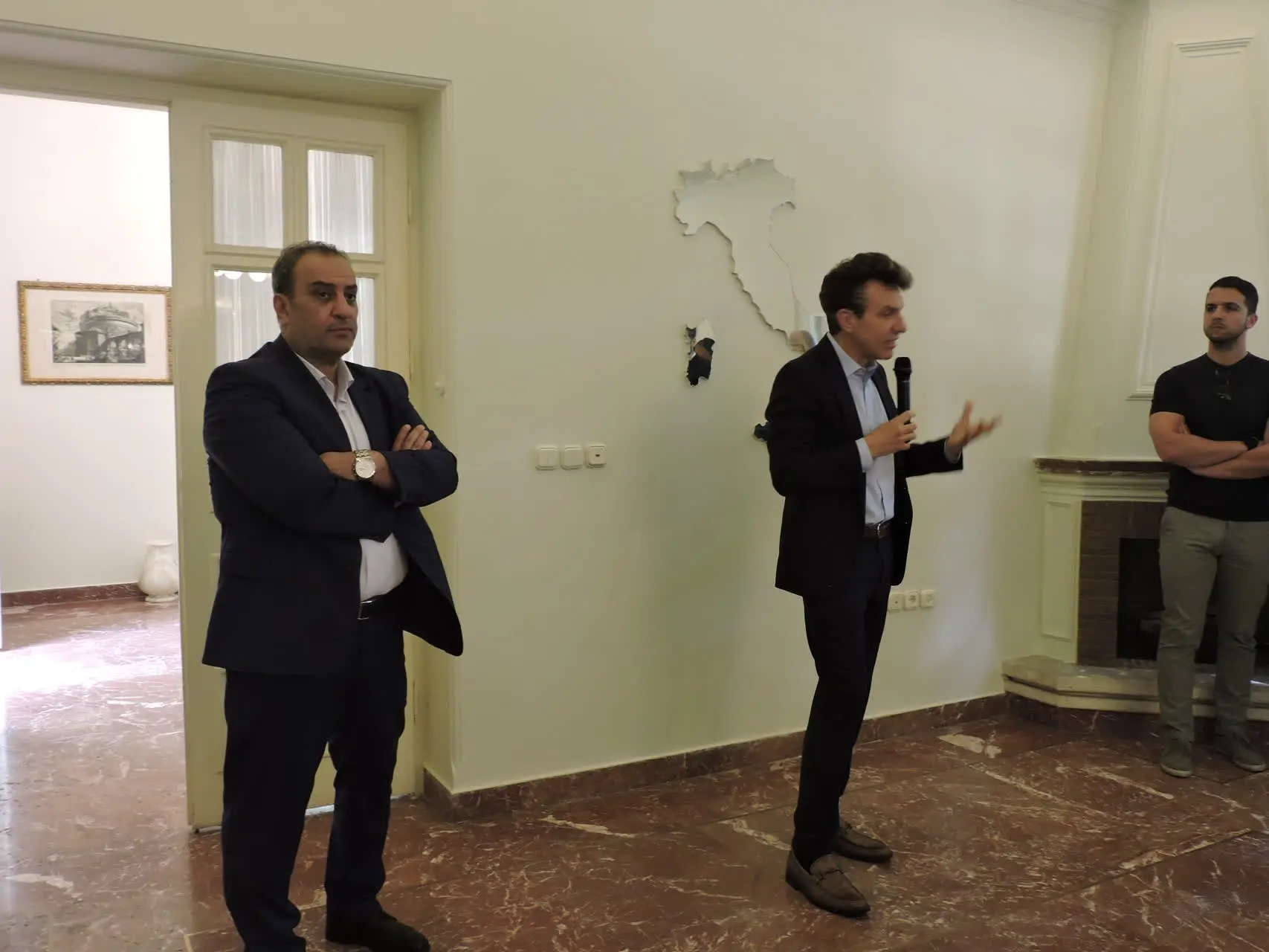 سالن کنفرانس اقامتگاه سفیر ایتالیا در تهران افتتاح شد
