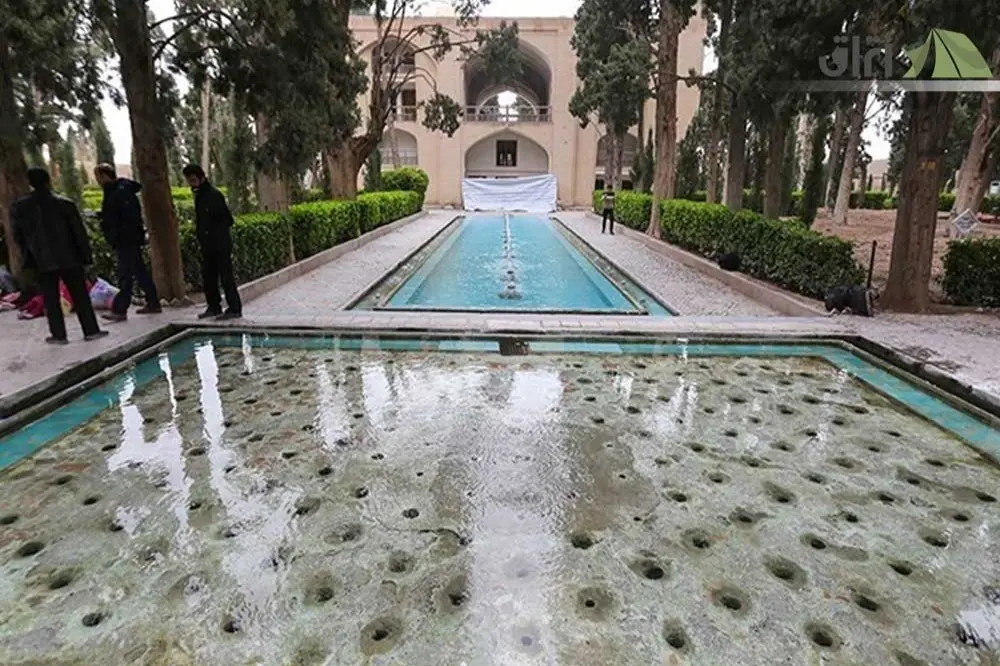 کاشان دارای بیش از ۱۶ آیین ثبت ملی در ایام محرم و صفر است/رشد ۱۵ درصدی گردشگری شهرستان در فصل گلابگیری